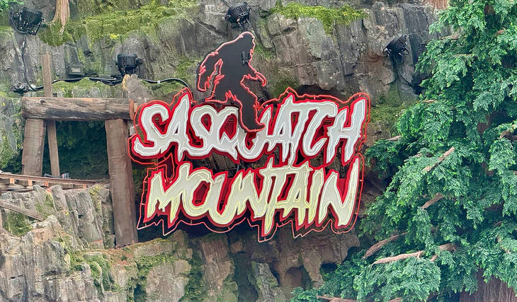 This New Attraction On The Seattle Waterfront Lets You Hunt Bigfoot In VR