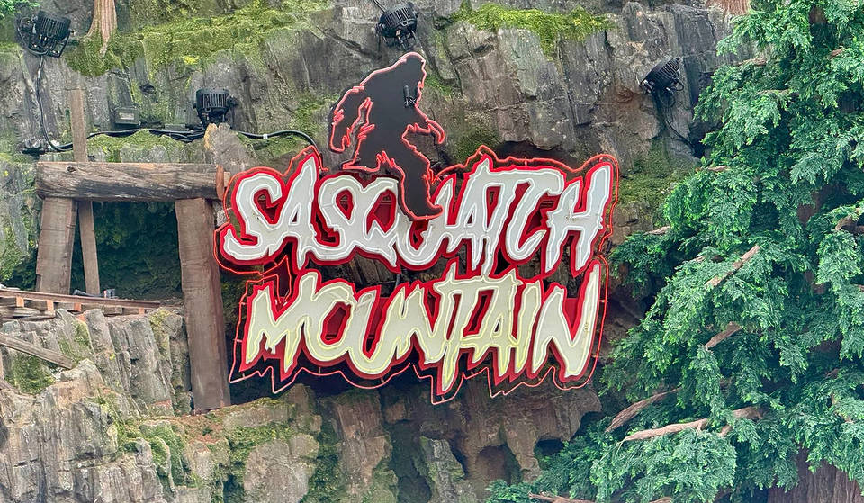 This New Attraction On The Seattle Waterfront Lets You Hunt Bigfoot In VR
