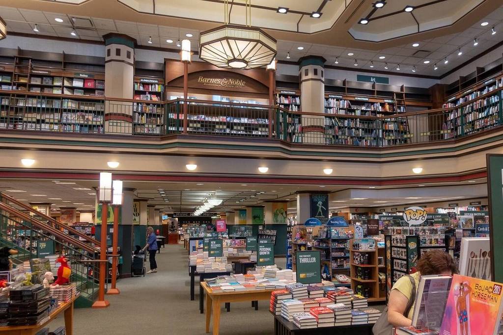 Seattle’s New Downtown Barnes &amp; Noble to Debut With Grand Opening Celebration This May
