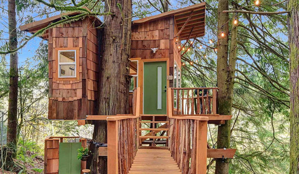Why This Secluded Washington Treehouse Is One of Airbnb’s Most Wish-Listed Escapes