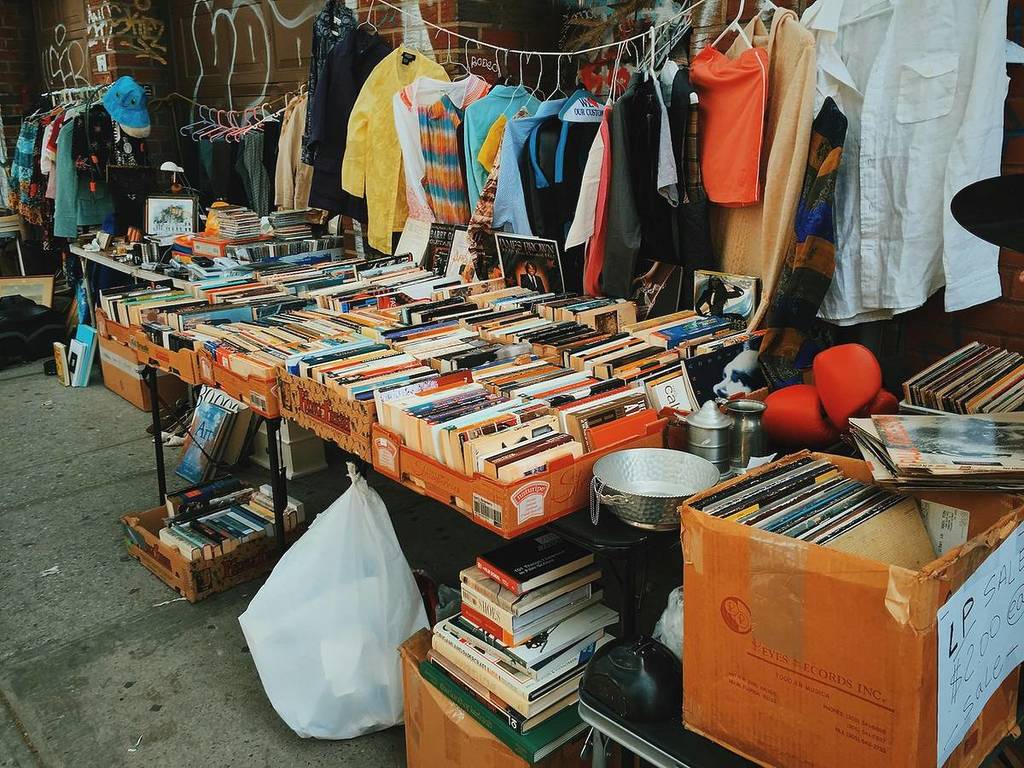 Los habitantes de Seattle pueden ir a la caza de gangas en el Mount Baker Yard Sale Day de este fin de semana