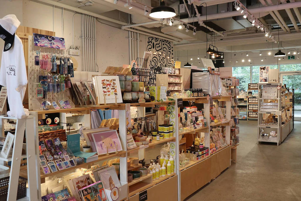 makers store in seattle