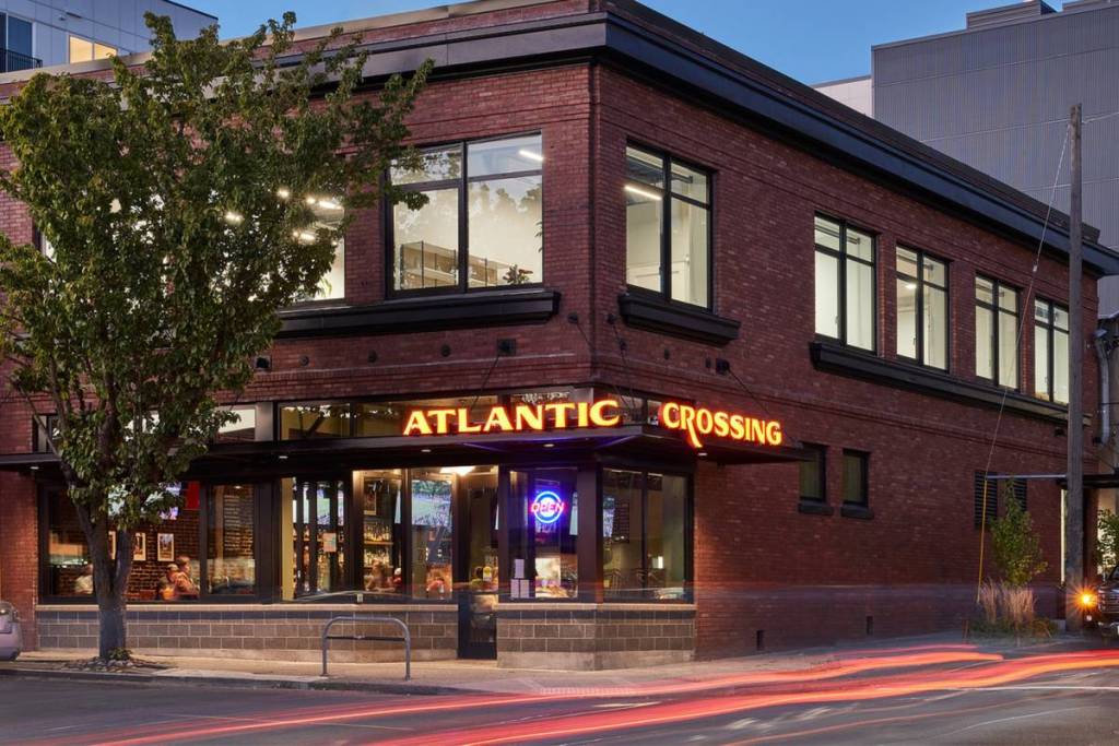 The Atlantic Crossing en Seattle