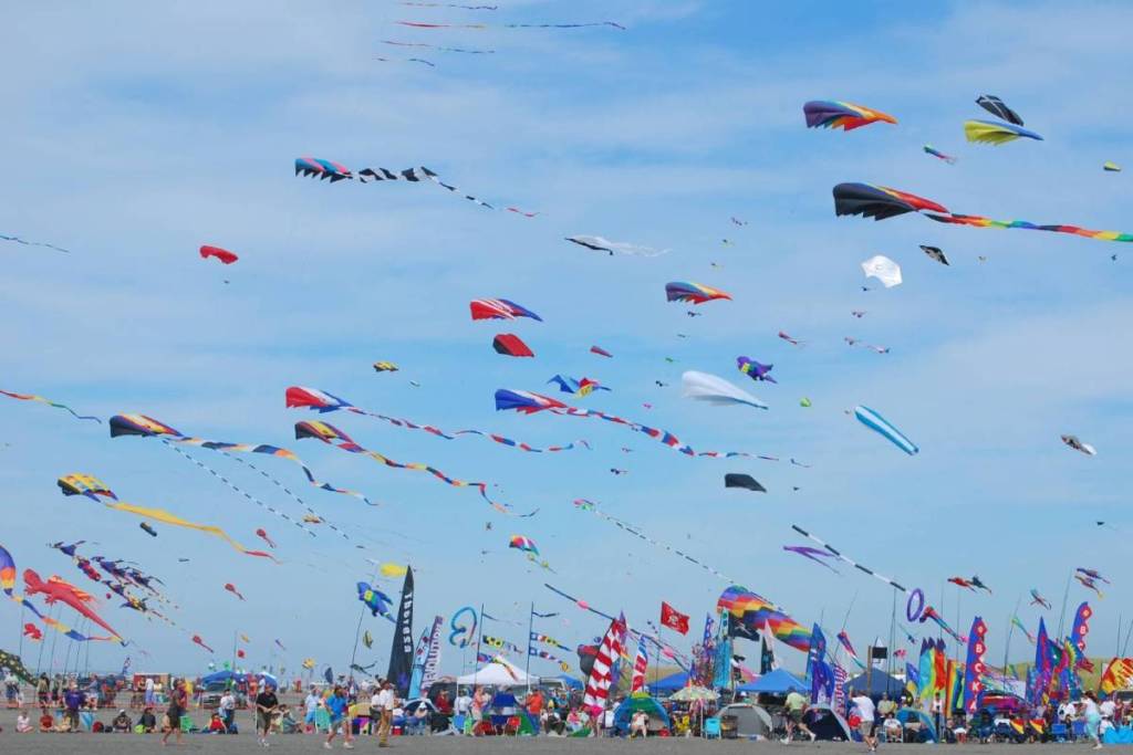 North America’s largest, week-long kite festival is in Washington State — and it celebrates 45 years with a new international competition this August