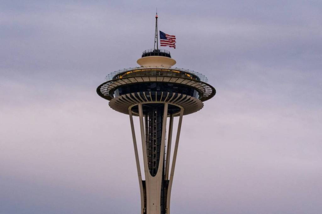 A guide to mental health support and resources following the Seattle Center shooting