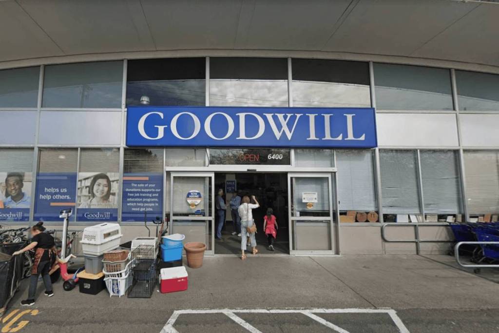 ballard goodwill