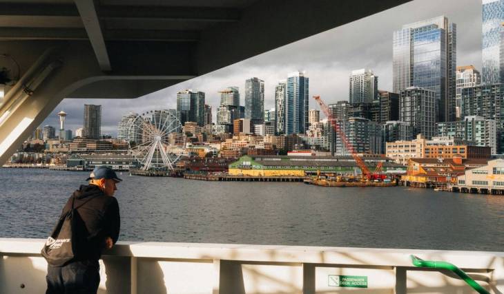 Think you’re a Pacific Northwest local? Not until you’ve lived here half your life, new poll reports