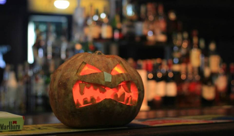 Dónde encontrar los mejores bares de Halloween de Seattle este octubre, desde un bar de hotel embrujado hasta una experiencia inmersiva en un bar clandestino