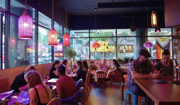 Tanto Navy Strength como Vinnie’s Wine Shop cerrarán a finales de octubre, lo que dejará un vacío notable en la vida nocturna de Belltown