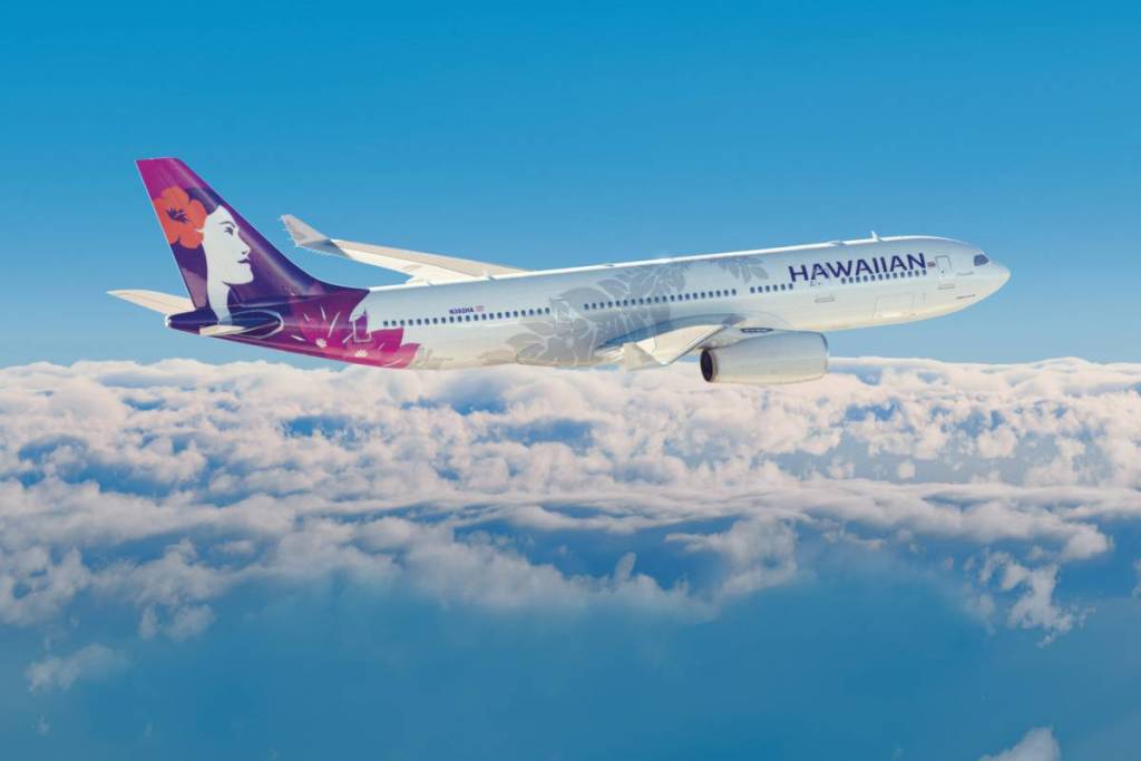 Alaska y Hawaiian Airlines lanzan nuevos vuelos directos desde Seattle a Japón y Tahití, y ofrecen tarifas de ida y vuelta de lanzamiento por tiempo limitado