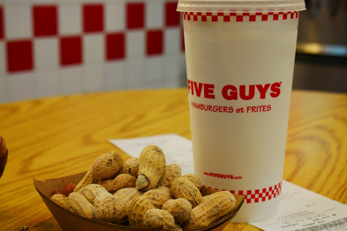 미국의 3대 버거로 손꼽히는 '파이브 가이즈' 6월 강남 상륙!