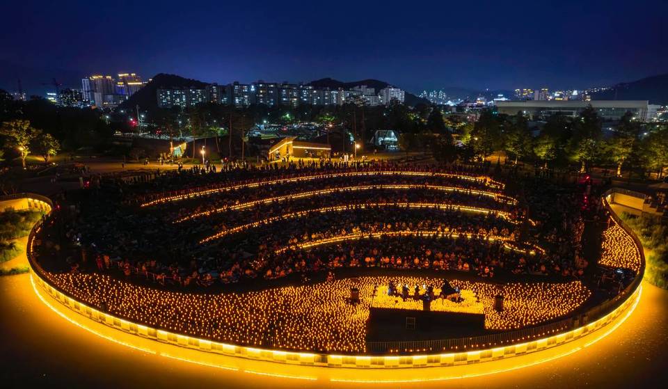 Candlelight travels to Seongju and Gongju, South Korea