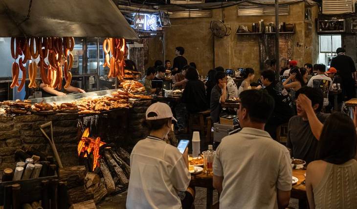 Must-visit street food spots to check out this weekend