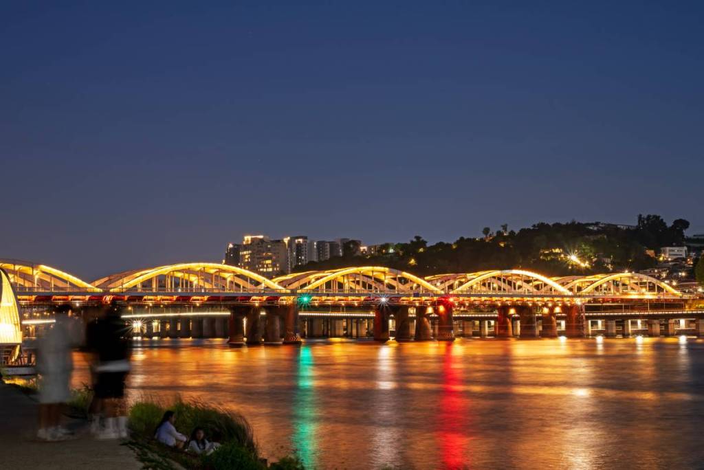 [What to Do This Weekend?] Enjoy a Free Musical on the Han River! ‘Dumopo Musical Festival’