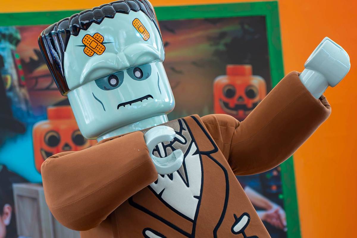 Malaysia Halloween Legoland