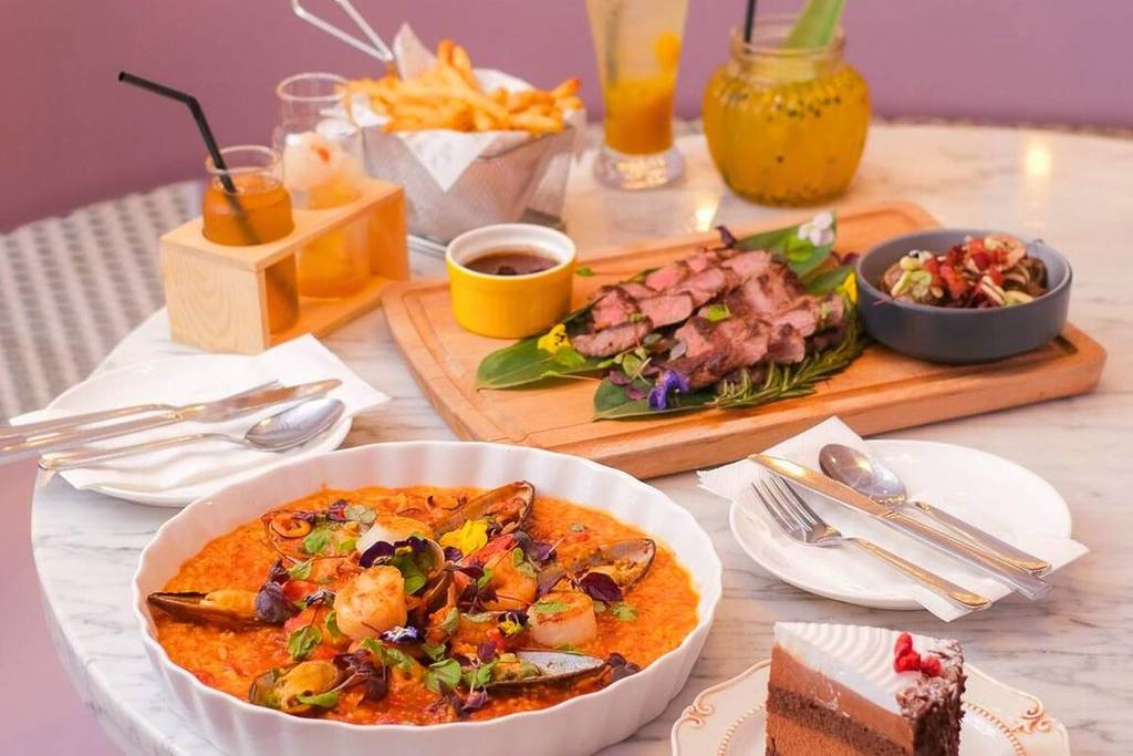 instagrammable cafes in Singapore