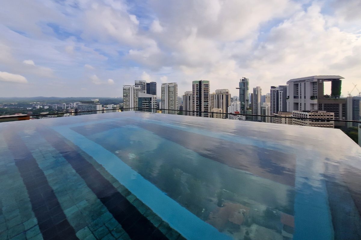 best infinity pools in Singapore best rooftop pools new attractions in Singapore