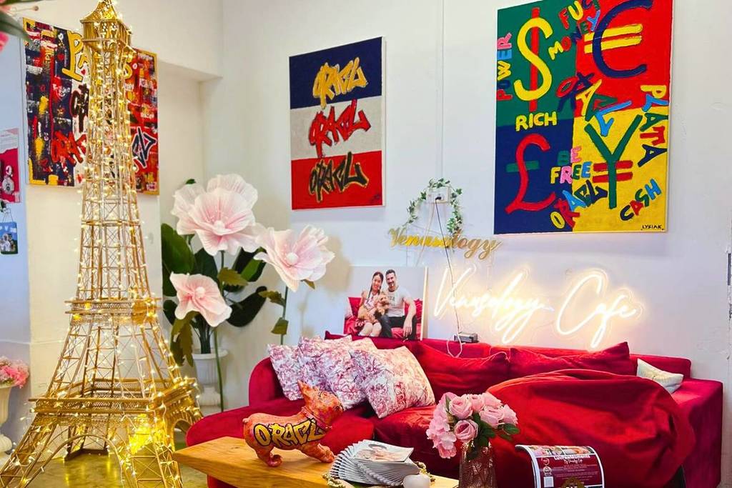 best dog-friendly cafes and restaurants Singapore