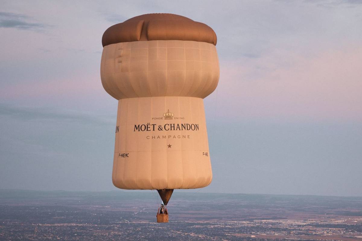 The Elevation Lounge by Moët & Chandon