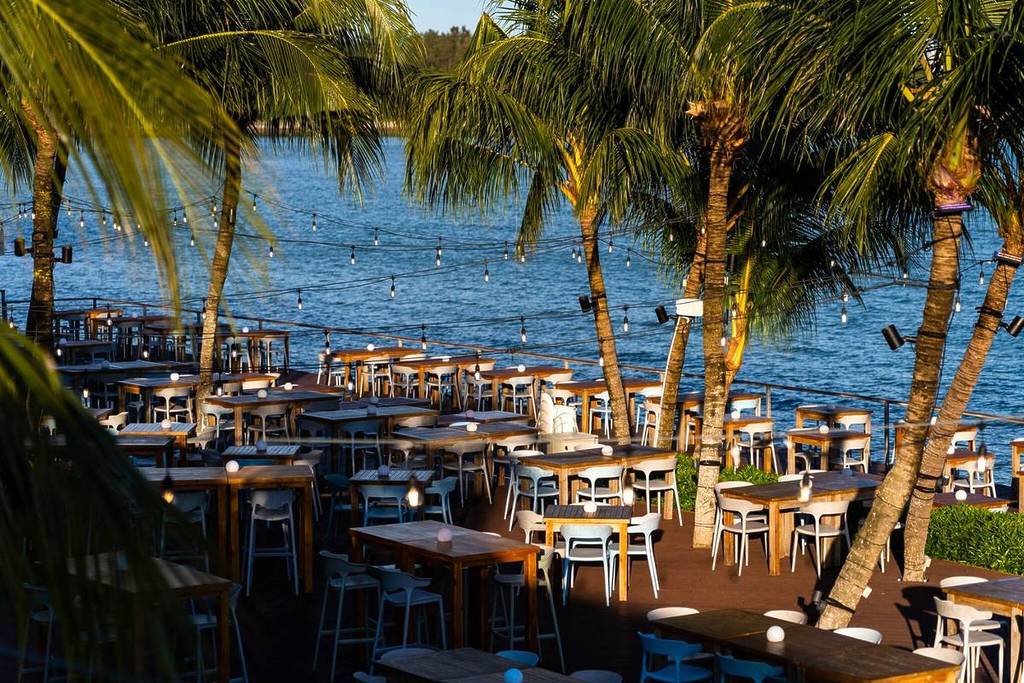 best seaside dining restaurants Singapore best waterfront restaurants and cafes