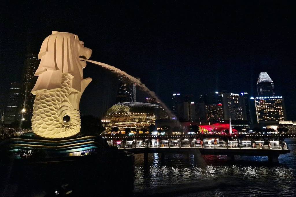 best things to do at night Singapore 2025