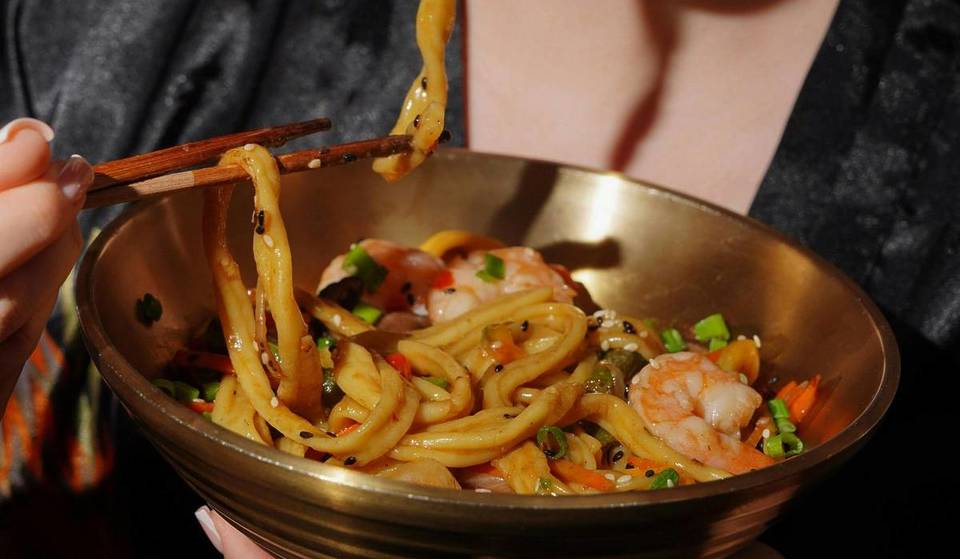 12 Top Singapore Noodles Spots: DIY Bars, Michelin Ramen & Hidden Gems