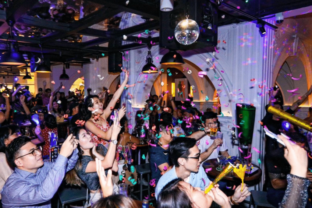 18 Best Live Music Venues In Singapore For A Tuneful Night Out