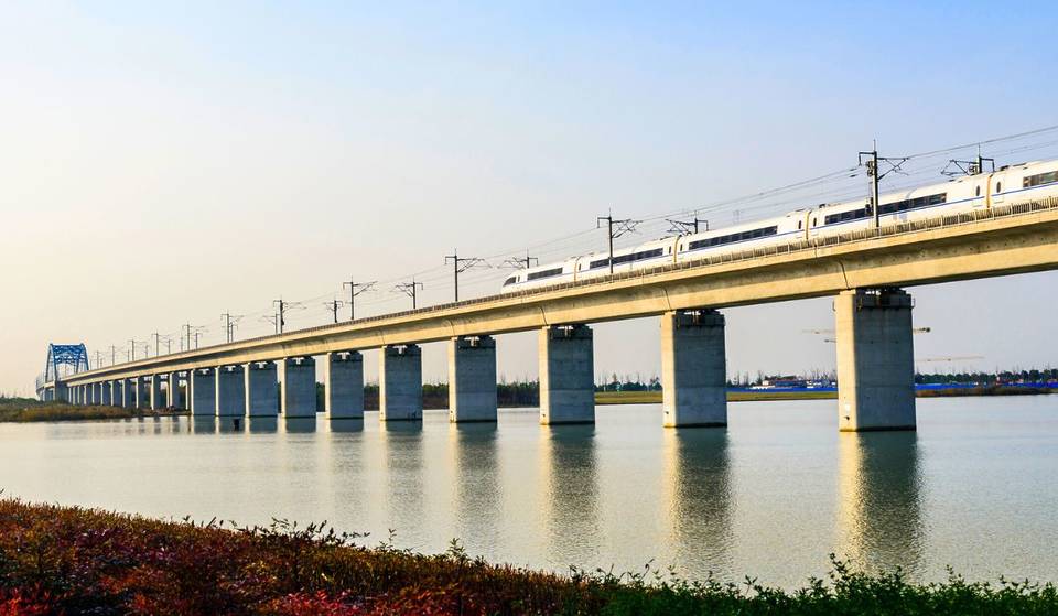 The Longest Bridge In The World Is Just 5 Hours From Singapore