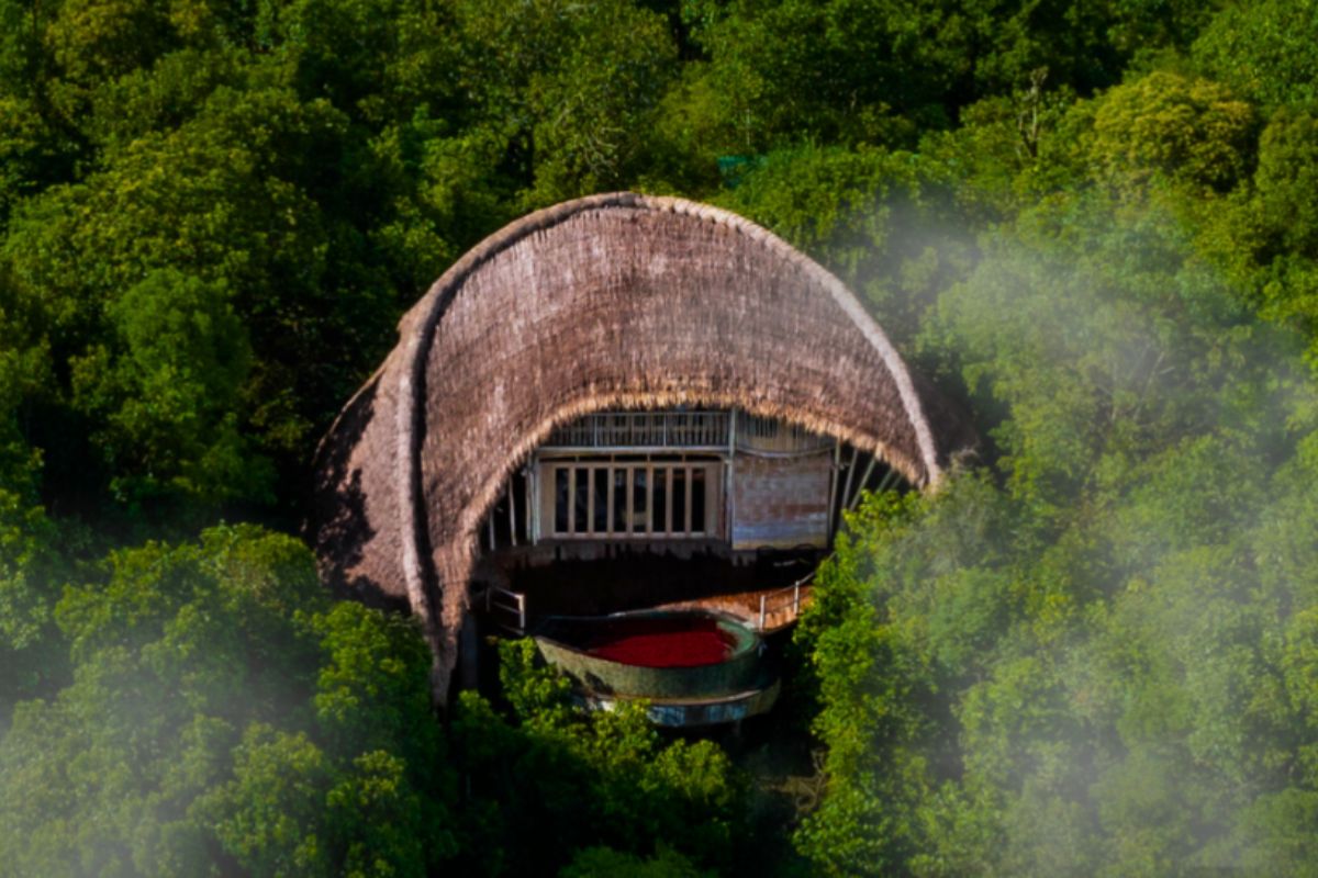 murder mystery weekend near Singapore on Cempedak Island