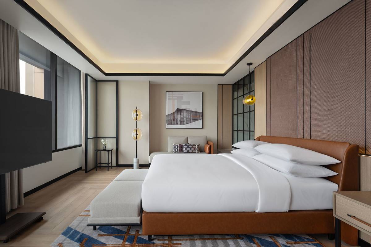 bedroom at Johor Bahru Sheraton 5-star hotel luxury suites