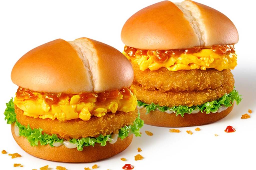 McDonald's Chilli Crab Burger in Singapore with Jumbo Seafood for SG60 National Day menu