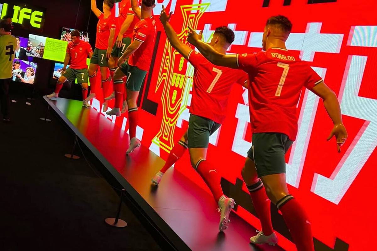 Cr7 Life Museum in Hong Kong with Ronaldo replicas on football teams
