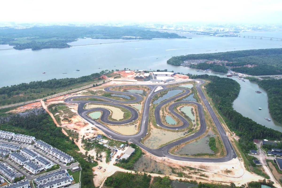 Sunway City Iskandar Puter building Sunway Circuit 25 minutes from Singapore
