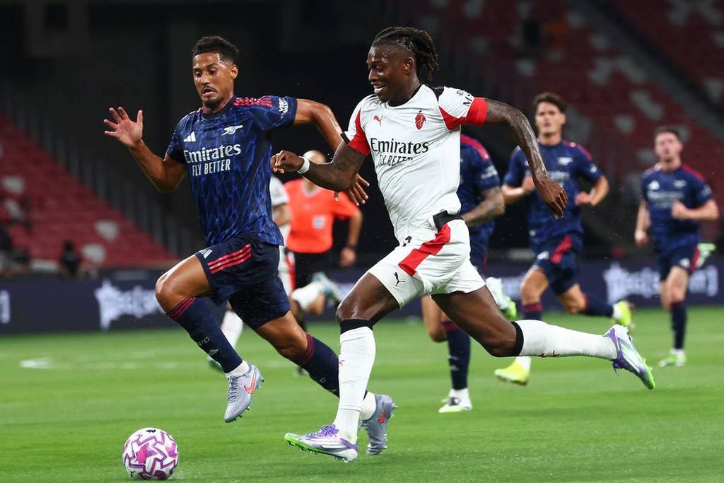 only 22,000 fans attended Arsenal vs AC Milan match on July 23 at Singapore National Stadium and here's why the attendance was low