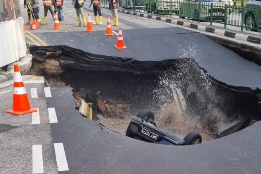 Tanjong Katong sinkhole in Singapore here's what happened