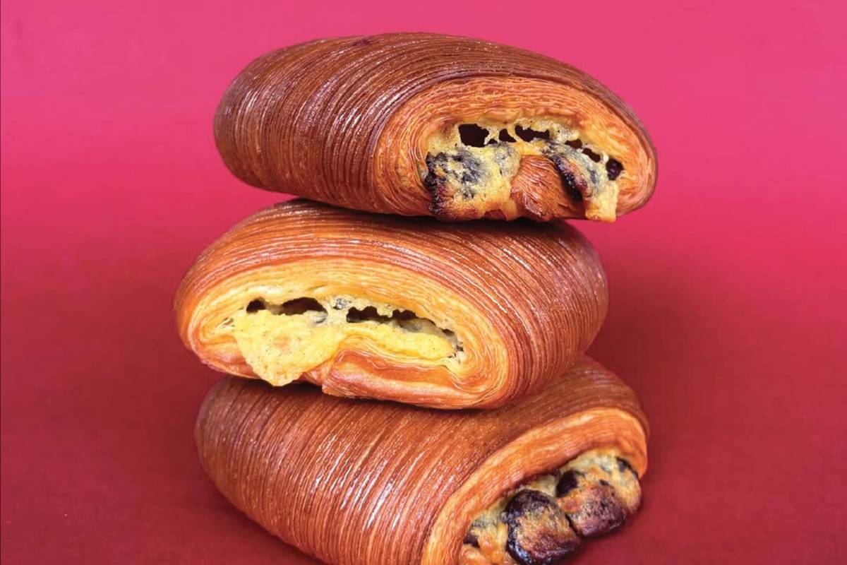 ÁTIPICO pastries
