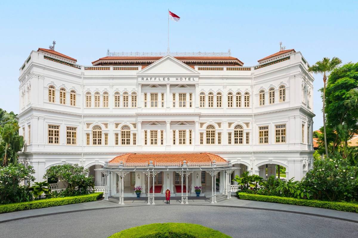 Raffles Hotel Singapore wins Three Key Michelin stars