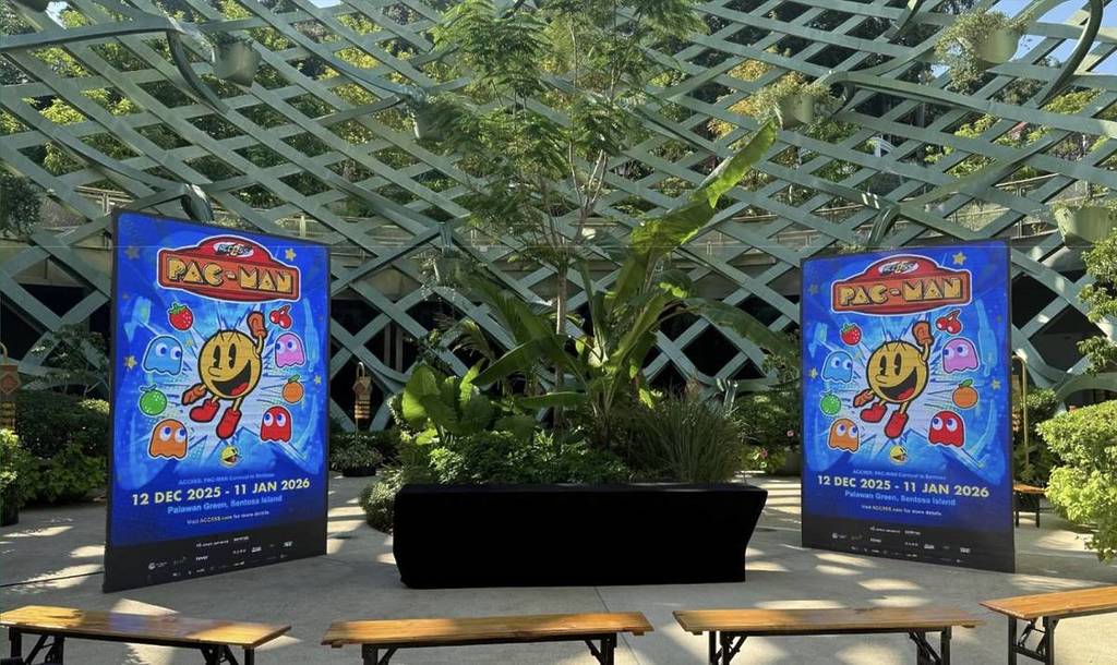 Benches and posters promoting the PAC-MAN Carnival