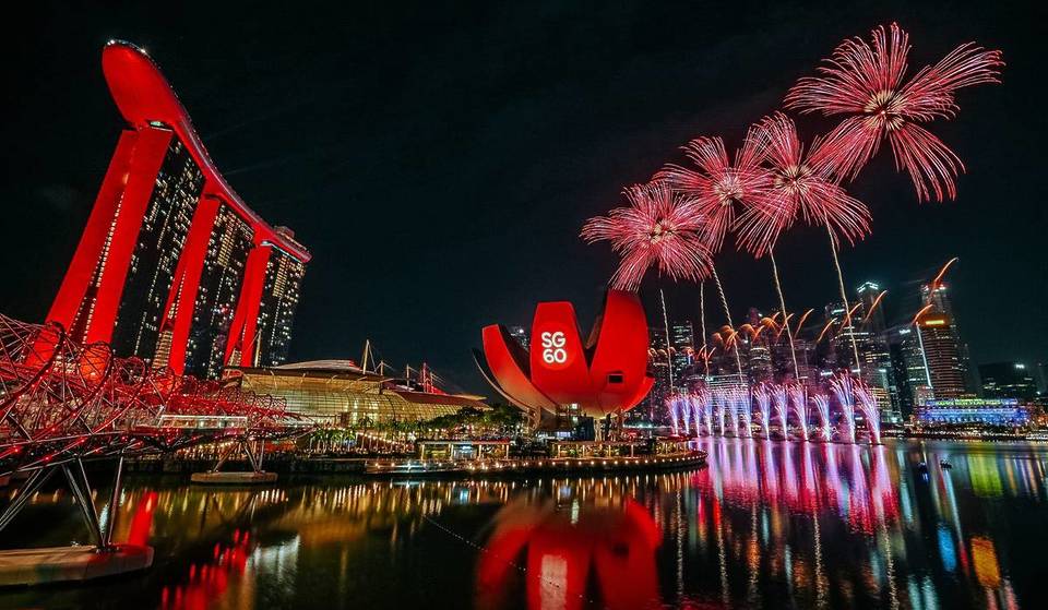 Marina Bay Countdown 2026 Delivers 1 Month Of Immersive Art, Free Concerts, A Christmas Market & An Epic End To SG60 With Stunning 360° NYE Fireworks This December 2025