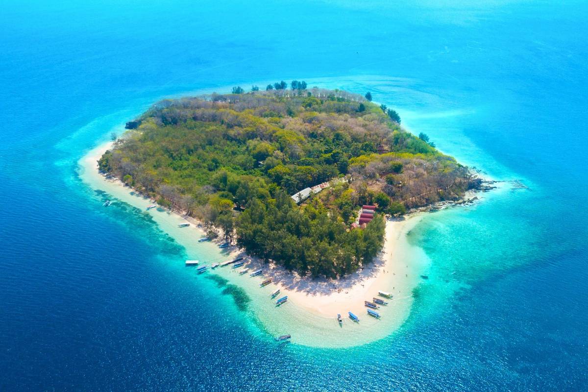 Gili islands near Singapore tropical holiday ideas