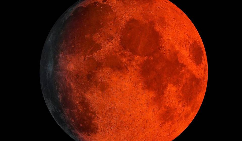Catch The Rare 47-Minute Blood Moon In Singapore On March 3