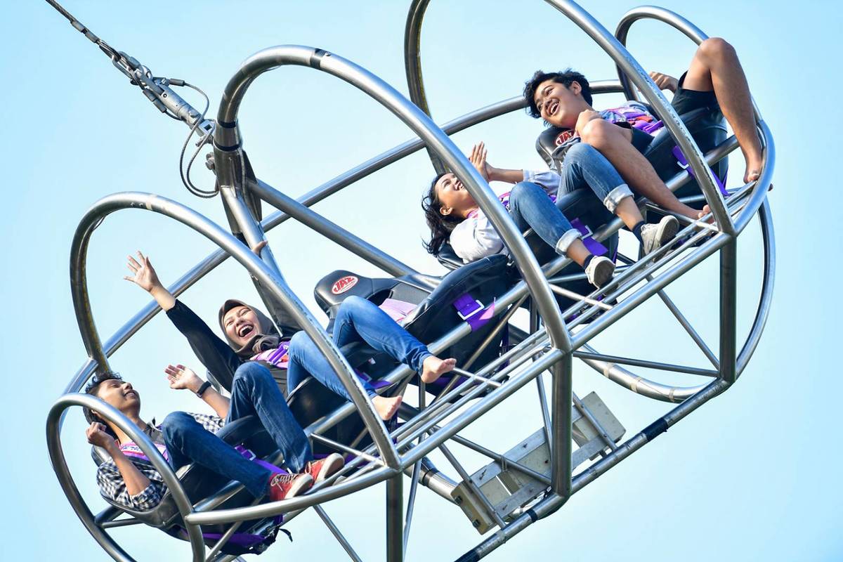 Triangle Slingshot Ride Slingshot Is Singapore's Most Thrilling Adrenaline Ride