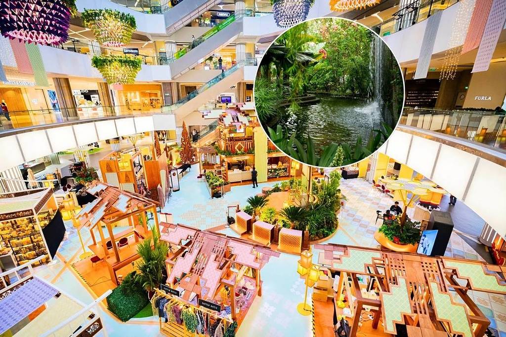 Drive four hours from Singapore to the world's largest malls in Malaysia three massive malls IOI City Mall, 1 Utama and Egyptian themed mall