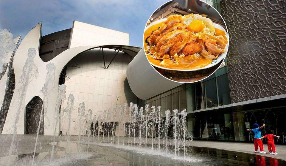 Singapore’s Largest Mall Is Bigger Than 20 Football Pitches &amp; Here’s What’s Inside