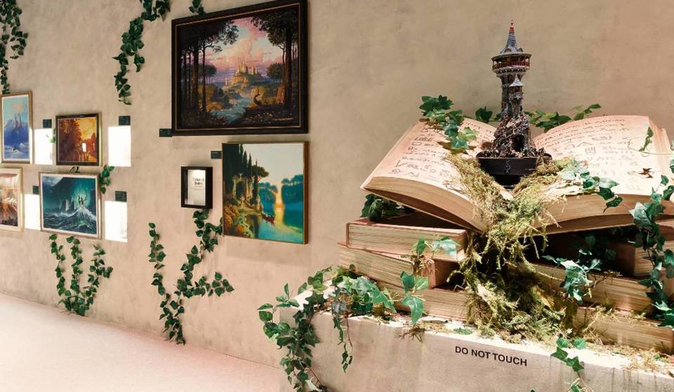 An eight-zone fantasy exhibition has arrived in Singapore with over 10,000 hand-painted miniatures across 3 monumental dioramas – and it features an exclusive Future Singapore 2126 collection
