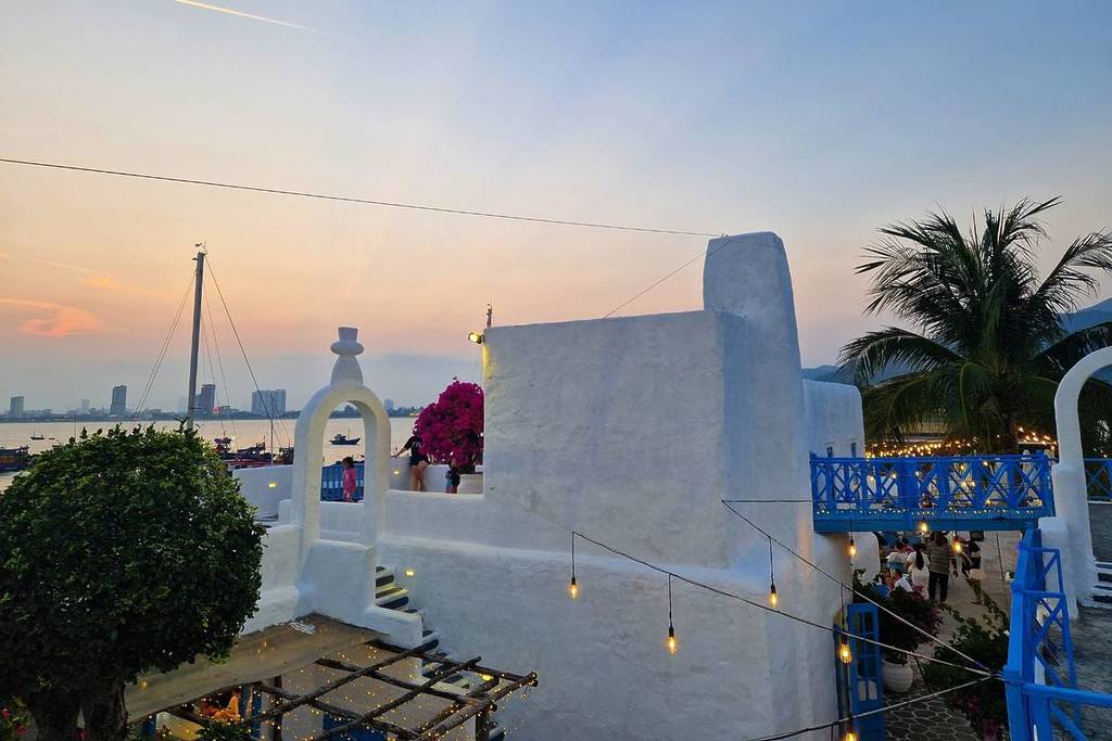 sunset views at the Santorini dupe just 2 hours from Singapore in Da Nang Sơn Trà Marina