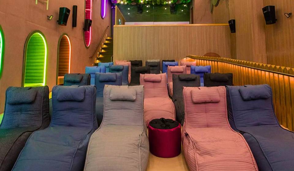 Singapore’s Newest Kid-Friendly Cinema Opened With Giant Beanbags &amp; Free Toddler Tickets