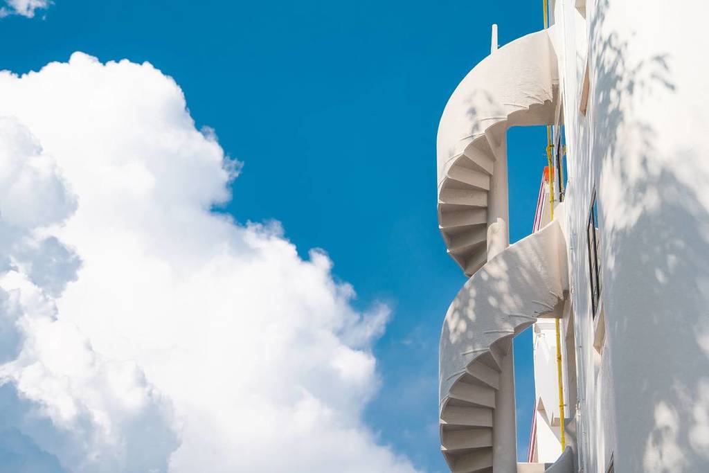 spiral staircases in oldest neighbourhood in Singapore 