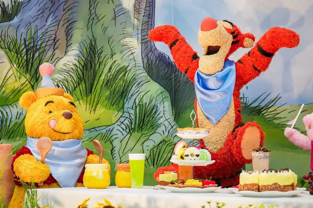 Winnie The Pooh at Floral Fantasy