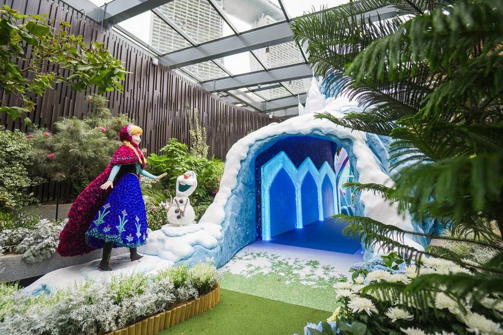Frozen area Disney Garden of Wonder 